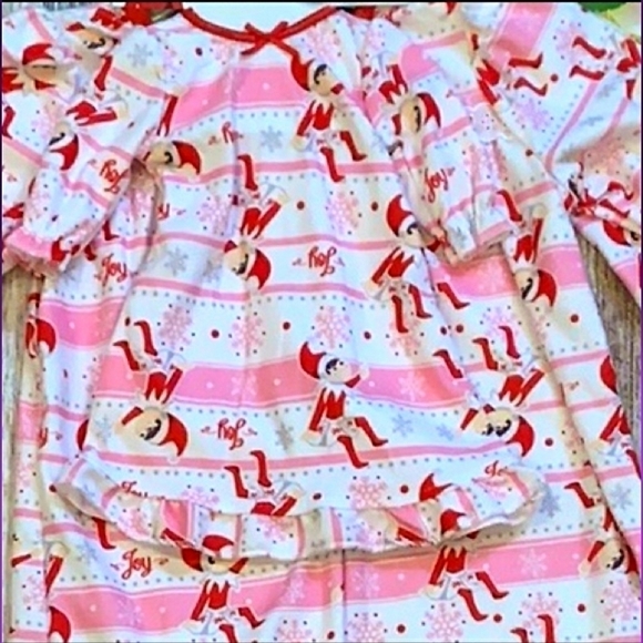 NWT Elf on the Shelf Girl’s Night Gown & Matching Doll Gown 2T Pajamas PJs Pink - Picture 2 of 7
